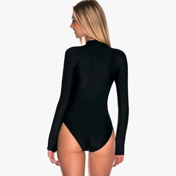 NWT - RELLECIGA Women's One Piece Swimsuits Long Sleeve Rash Guard UV Protection - Picture 2 of 7